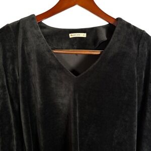 MARINE LAYER Black Jasmine Velour V-Neck Top Long Sleeve Size XS Holiday NYE